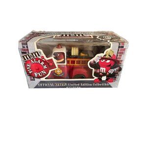 M&M'S "FIRE TRUCK CANDY DISPENSER" OFFICIAL LIMITED EDITION COLLECTIBLE